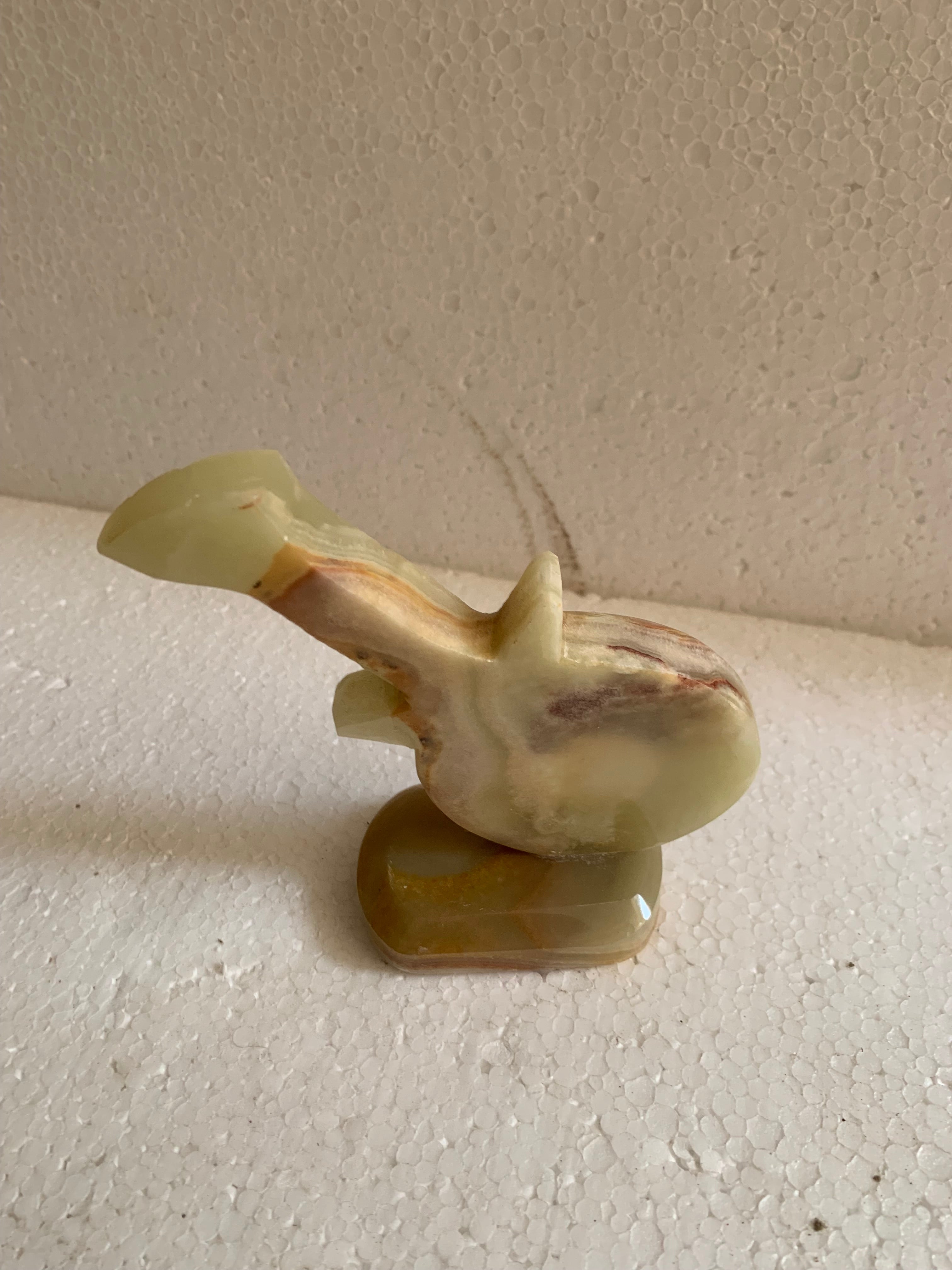 Handcrafted Marble Guitar Sculpture – Artistic Stone Decor for Music Lovers &amp; Collectors