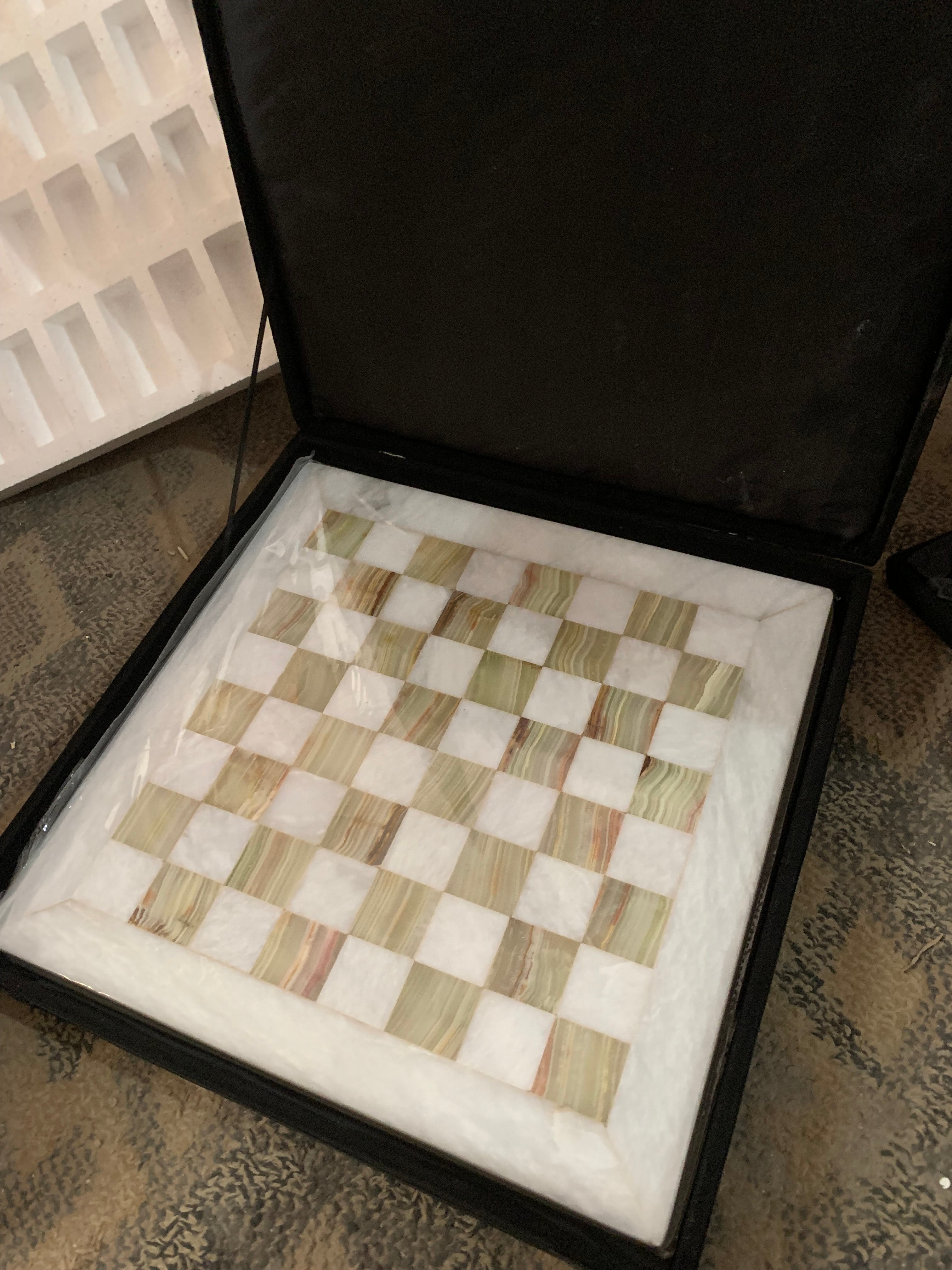 Handmade Marble Chasing Bowl – Elegant Natural Stone Chase Tray Décor
